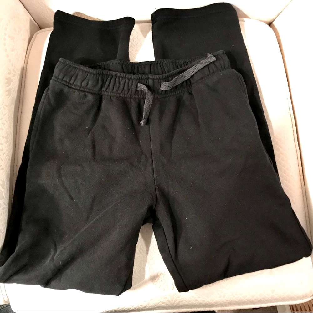 Cat and Jack boy’s size L sweat pants